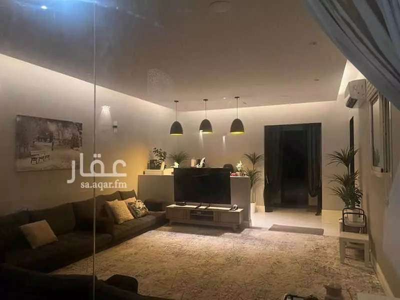 8 bedroom villa in Al Rawdah 10