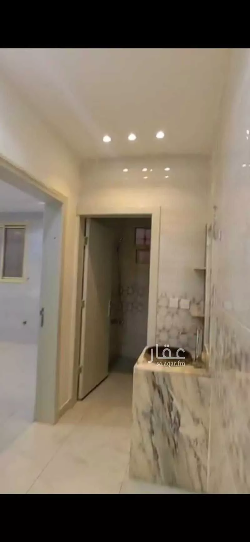 فيلا 5 غرف في عكاظ 5