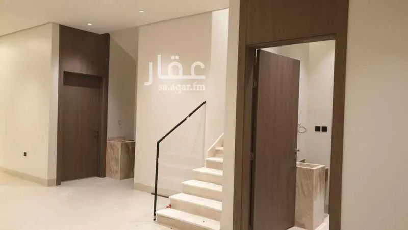 5 bedroom villa in Al Andalus 9