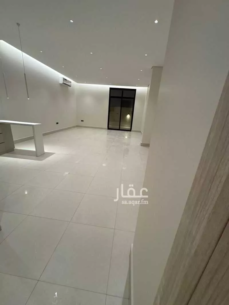 2 bedroom floor in Al Narjis 20