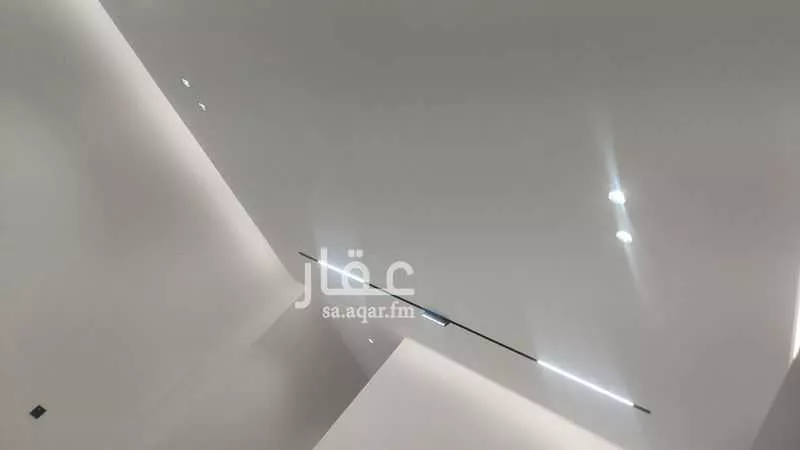 6 bedroom villa in Al Qairawan, Riyadh 8