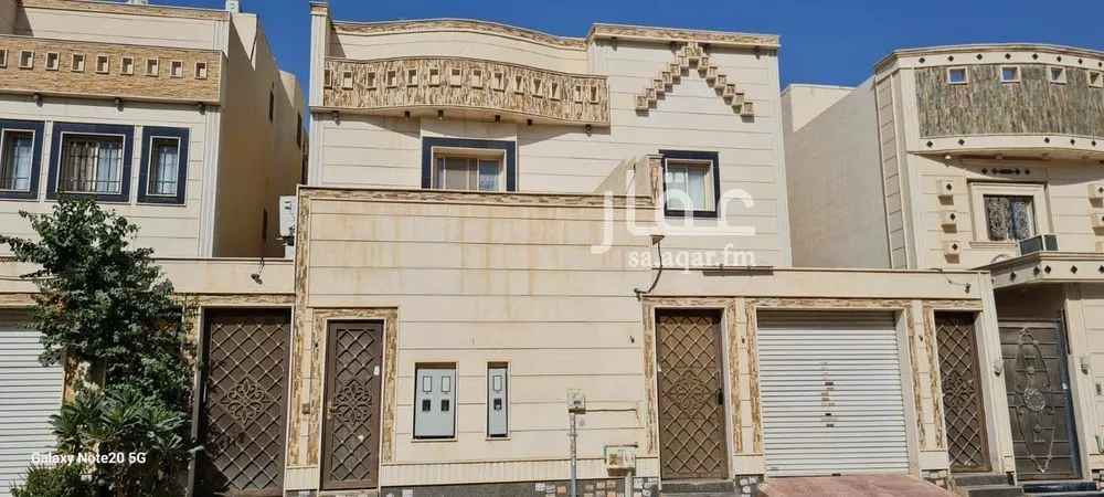 6 bedroom villa in Al Rimal 10