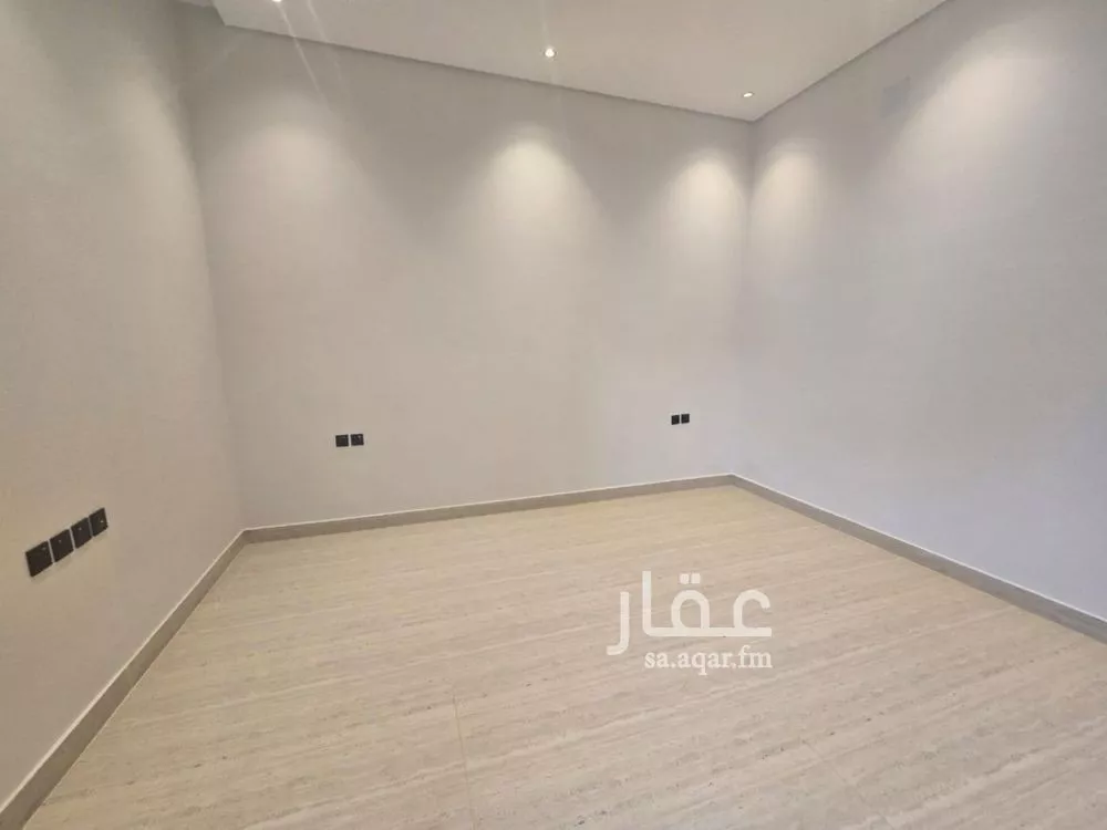 فيلا 4 غرف في السويدي 8