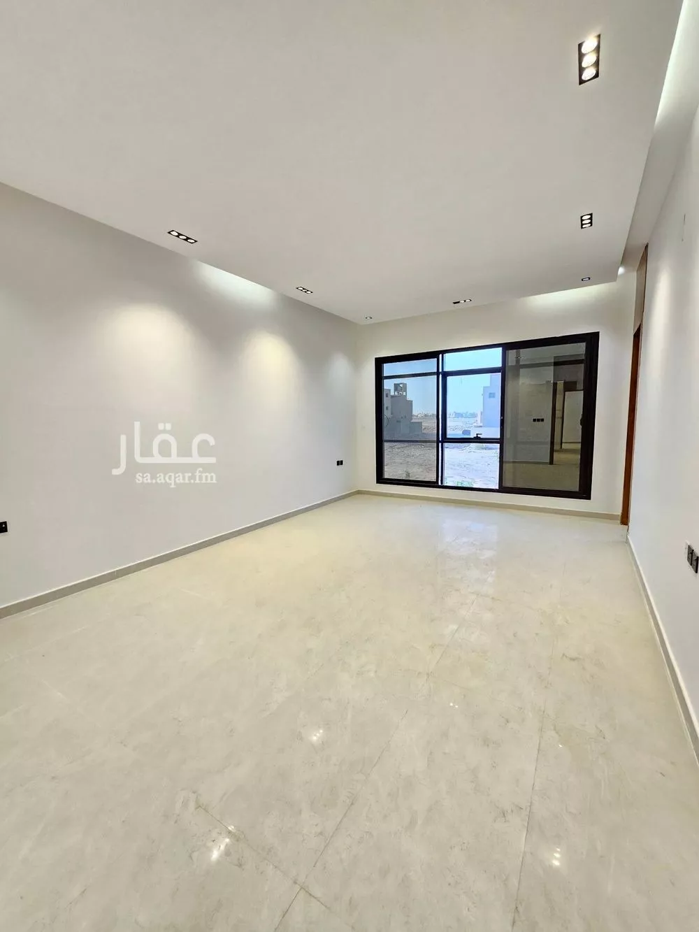 فيلا 5 غرف في ظهرة نمار 19