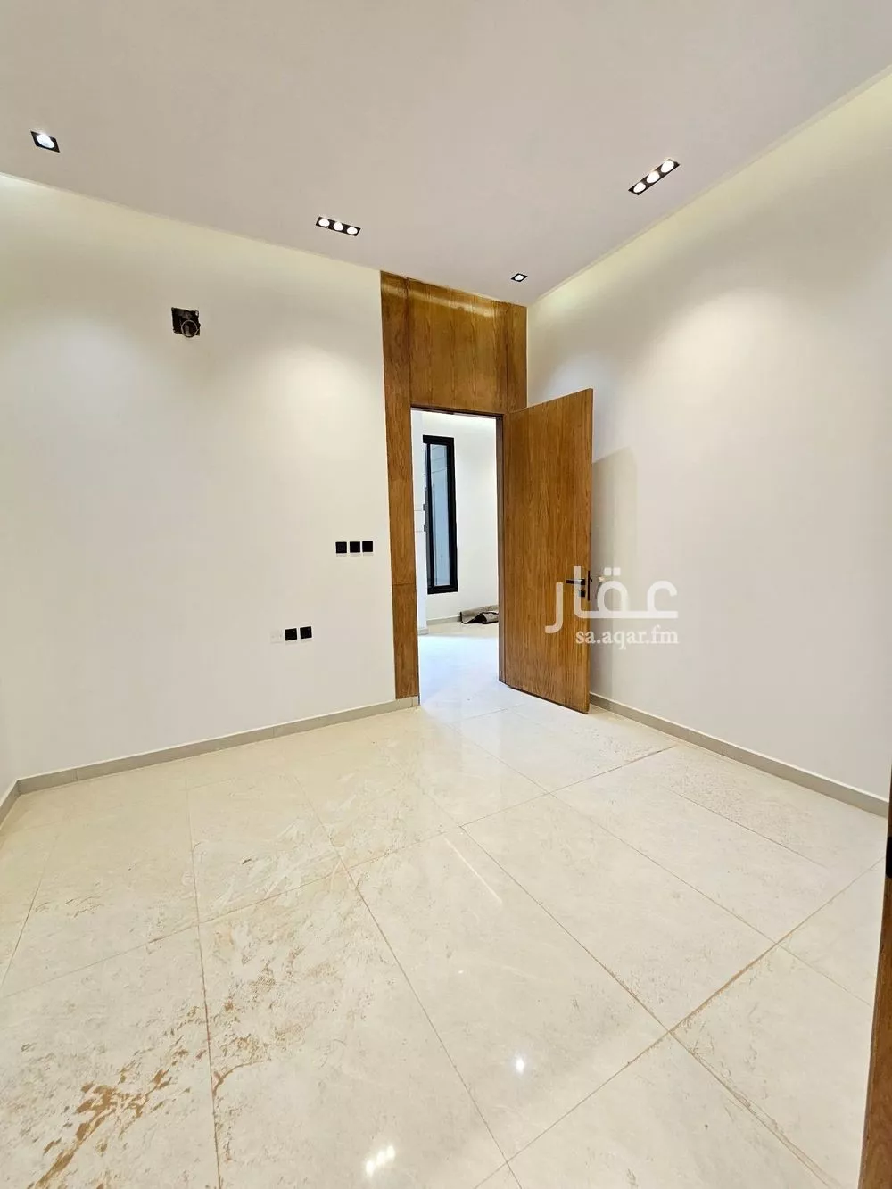 فيلا 5 غرف في ظهرة نمار 9