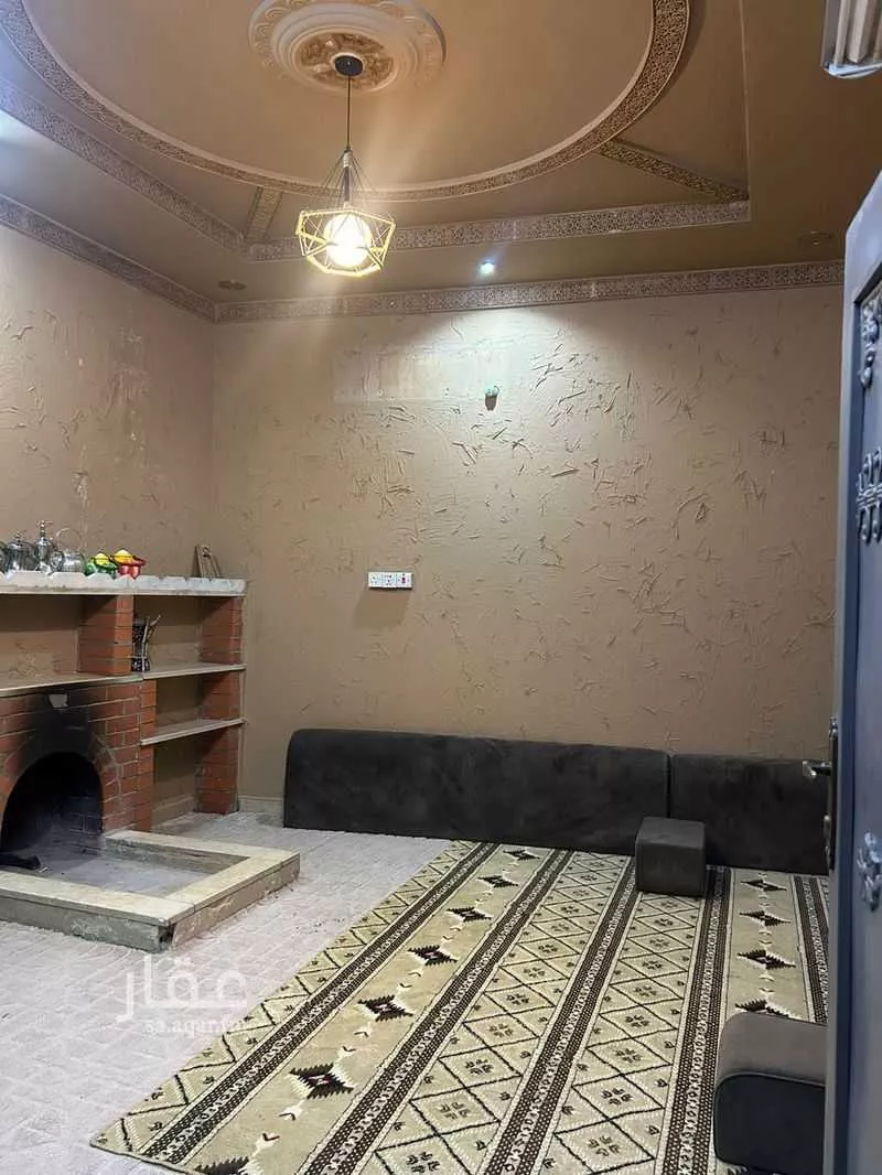 5 bedroom villa in Al Janadriyah 4