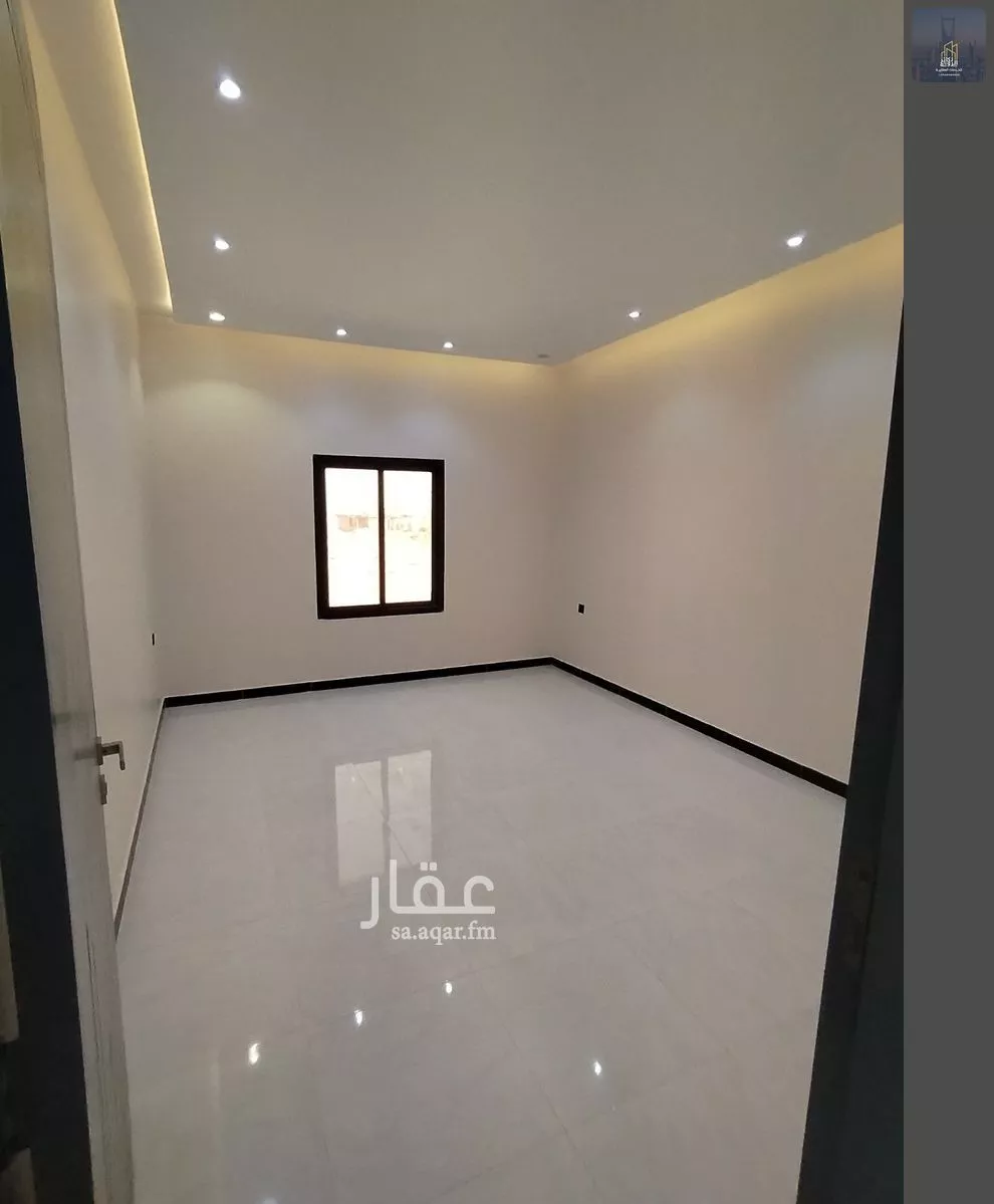 6 bedroom duplex in Al Janadriyah 2
