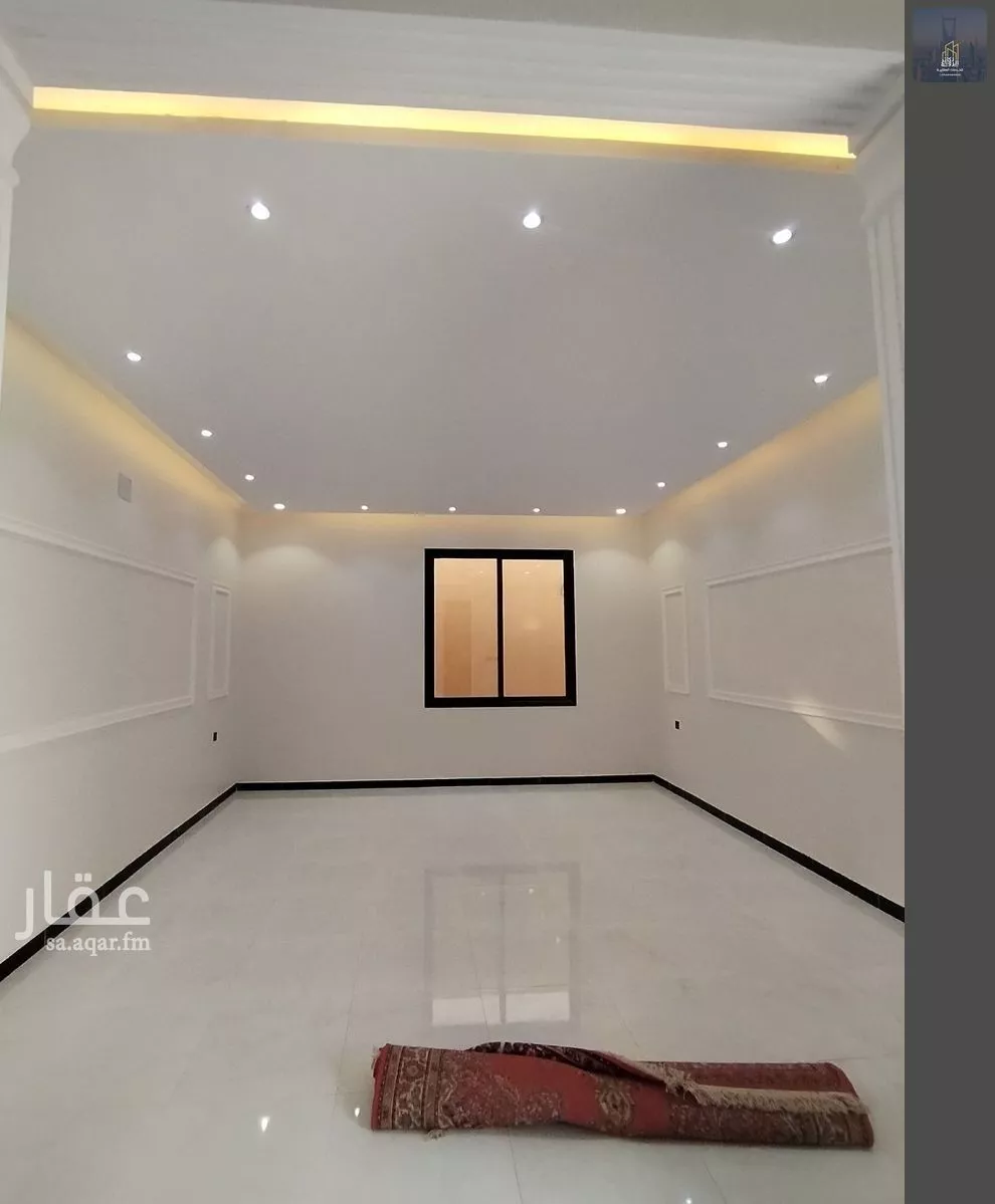 6 bedroom duplex in Al Janadriyah 12