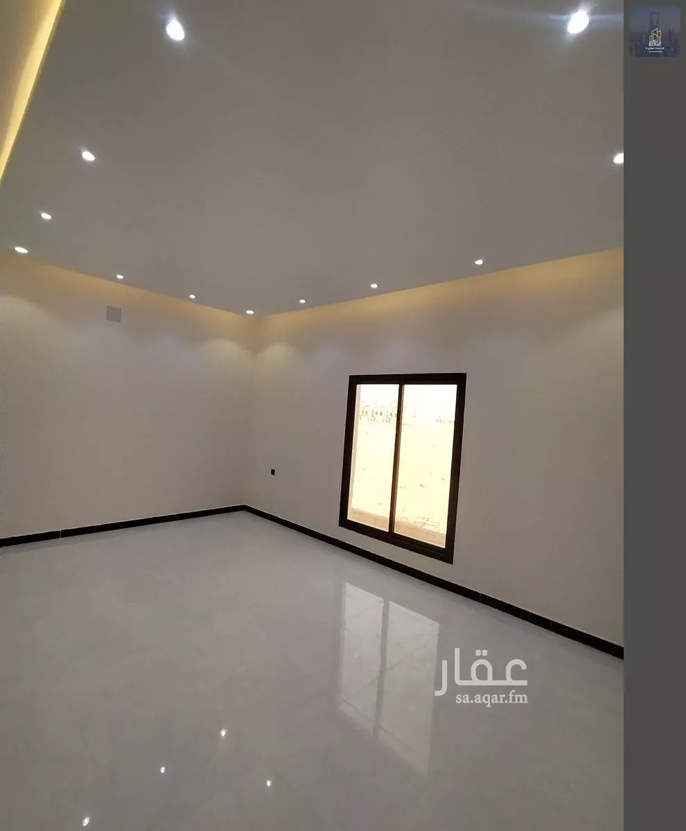 6 bedroom duplex in Al Janadriyah 10