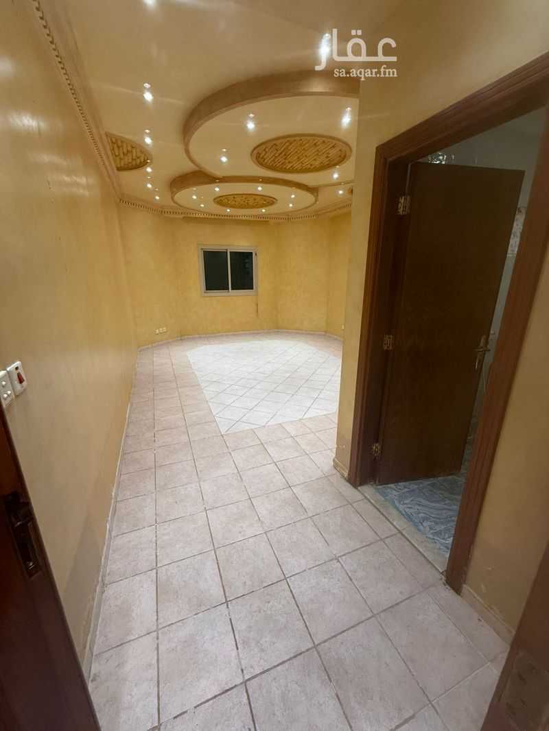 villa in Al Awali, Makkah 12