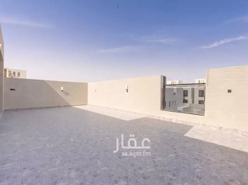 5 bedroom villa in Al Rimal 11