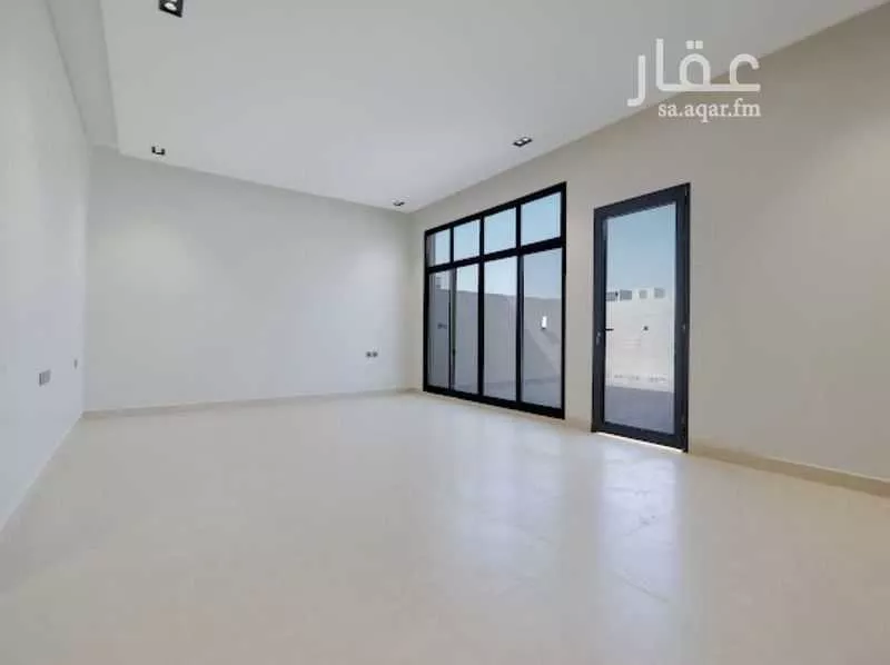 5 bedroom villa in Al Rimal 13