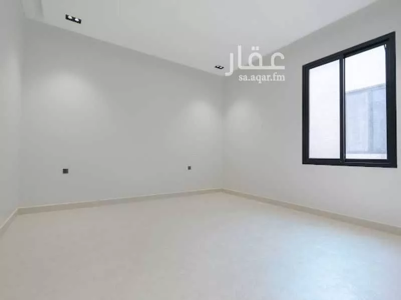 5 bedroom villa in Al Rimal 7