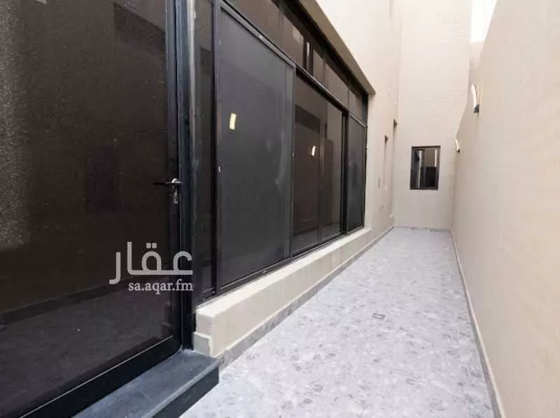 5 bedroom villa in Al Rimal 10