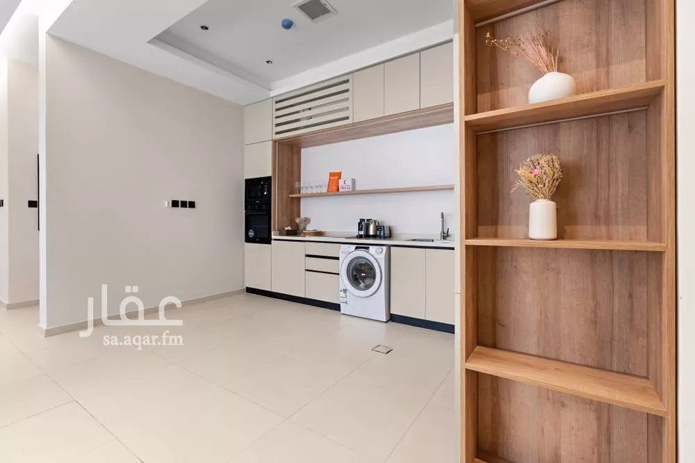 3 bedroom apartment in Al Malqa 4