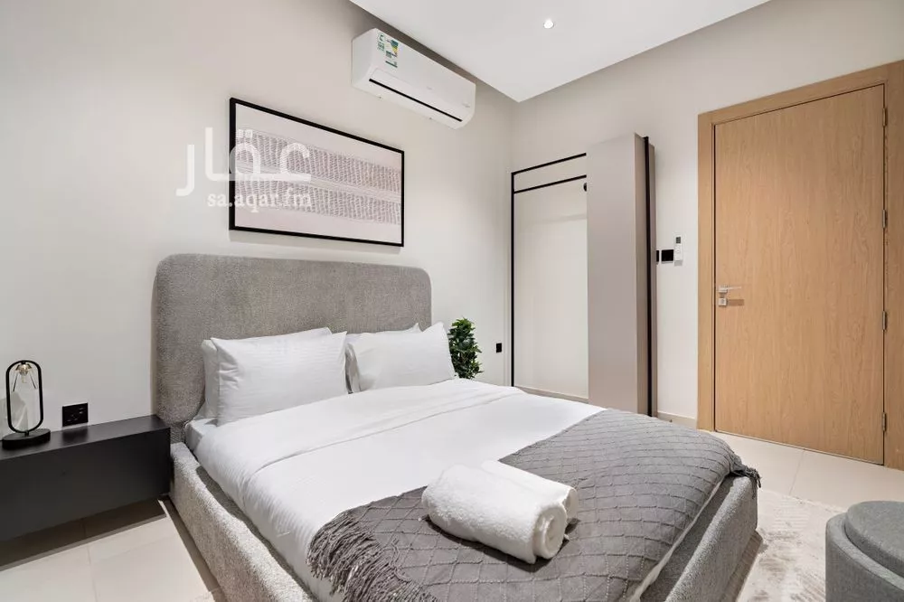3 bedroom apartment in Al Malqa 5