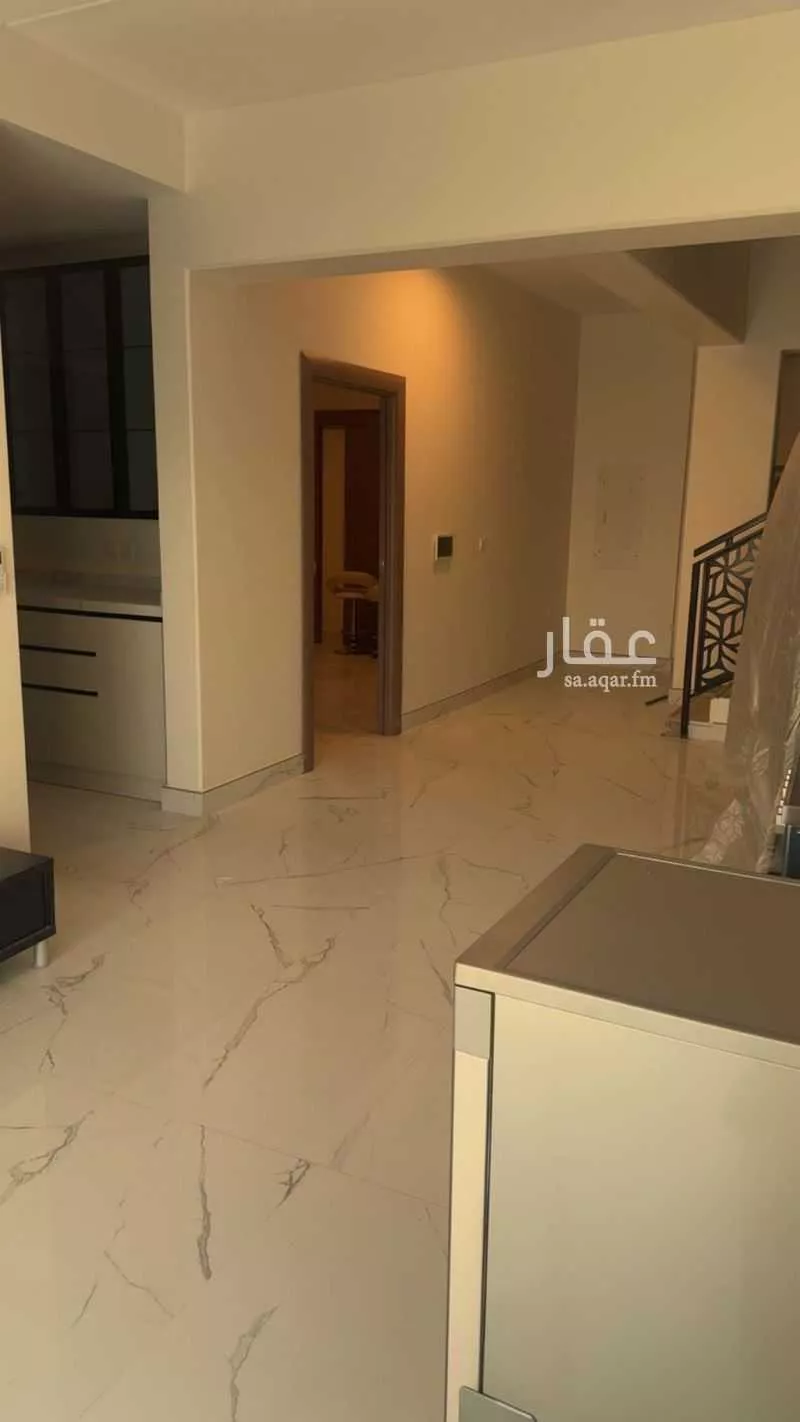 4 bedroom villa in Riyadh 9