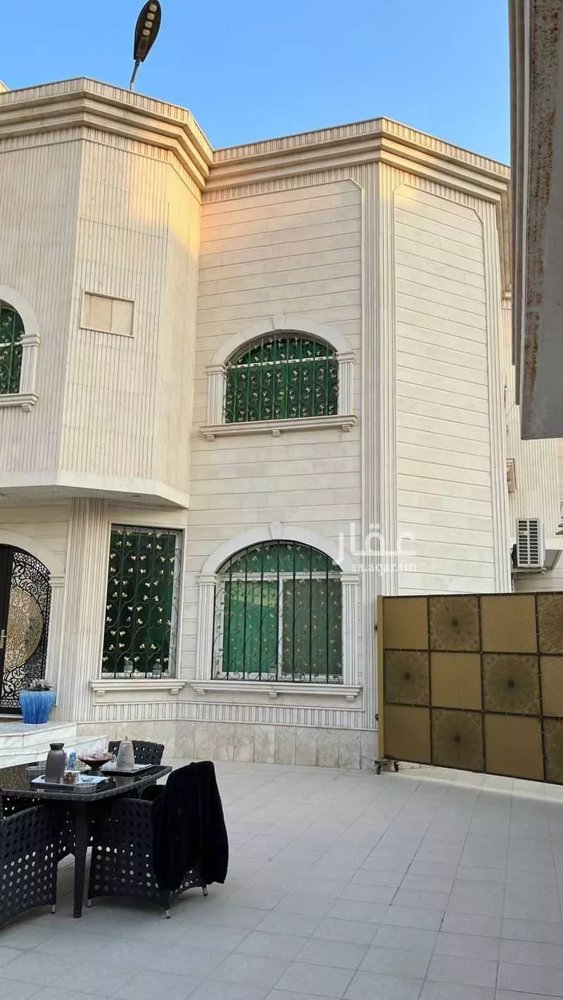 5 bedroom apartment in Al Nahda 12