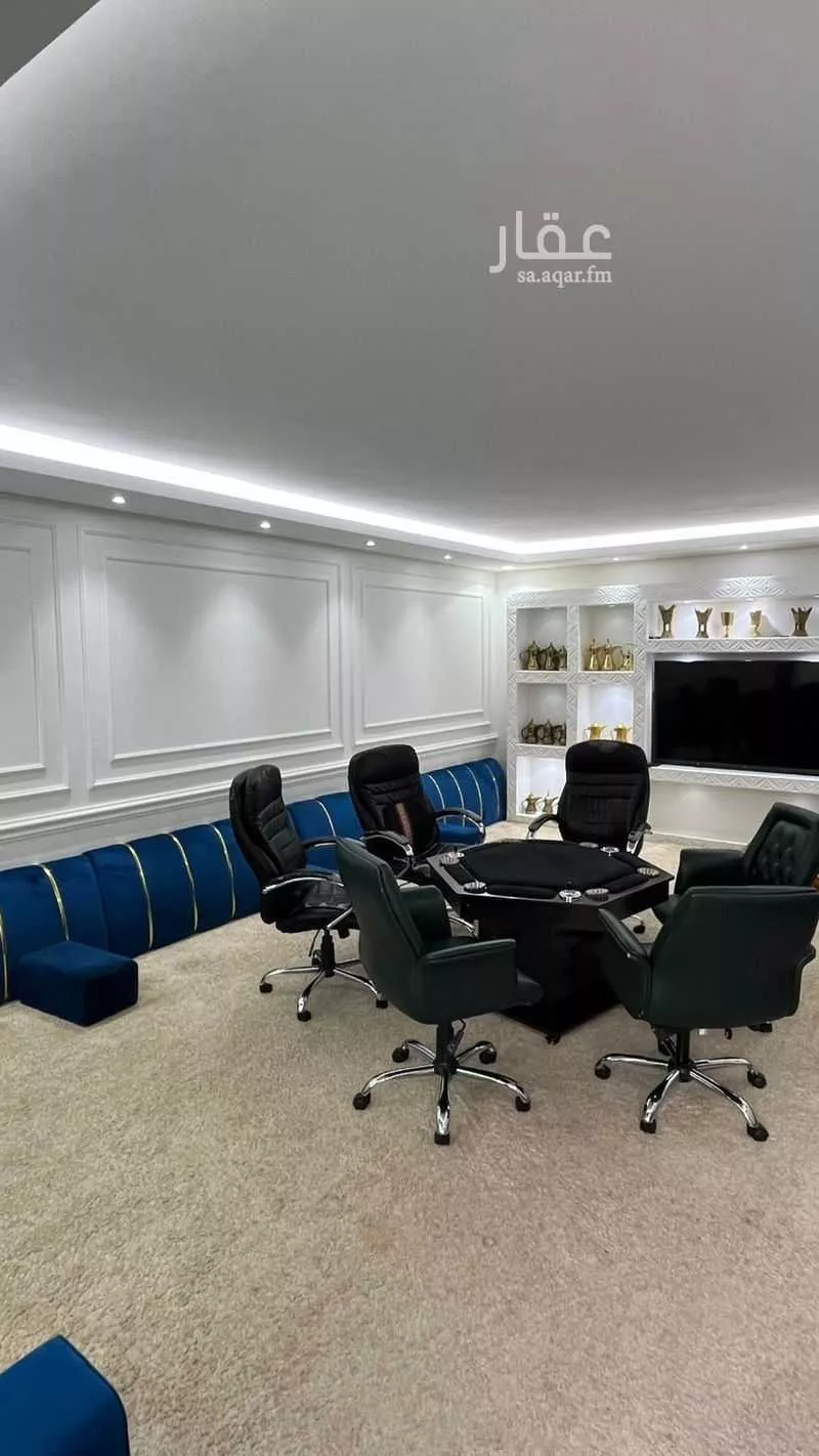 5 bedroom apartment in Al Nahda 19