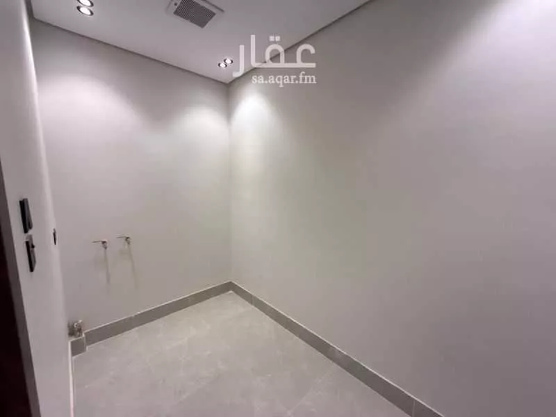 دور 2 غرف في العارض 6