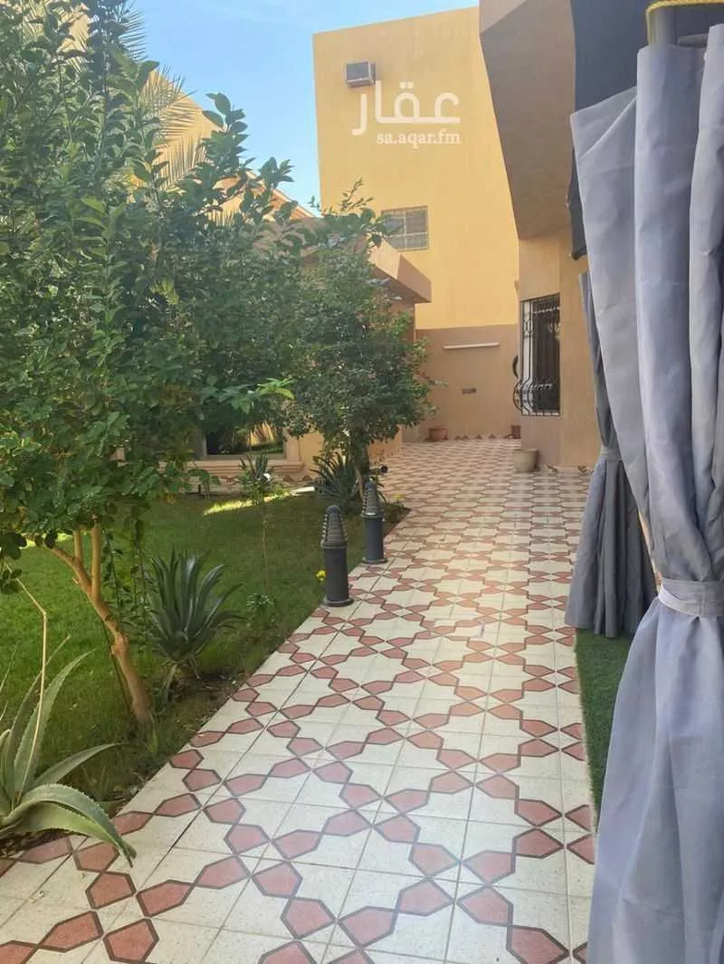 5 bedroom villa in Qurtubah 9