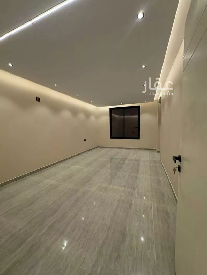 15 bedroom villa in Al Uraija Al Gharbiyah, Riyadh 17