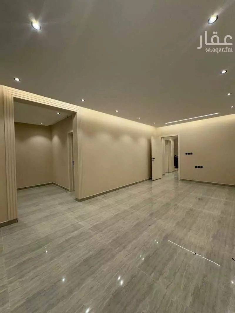 15 bedroom villa in Al Uraija Al Gharbiyah, Riyadh 10