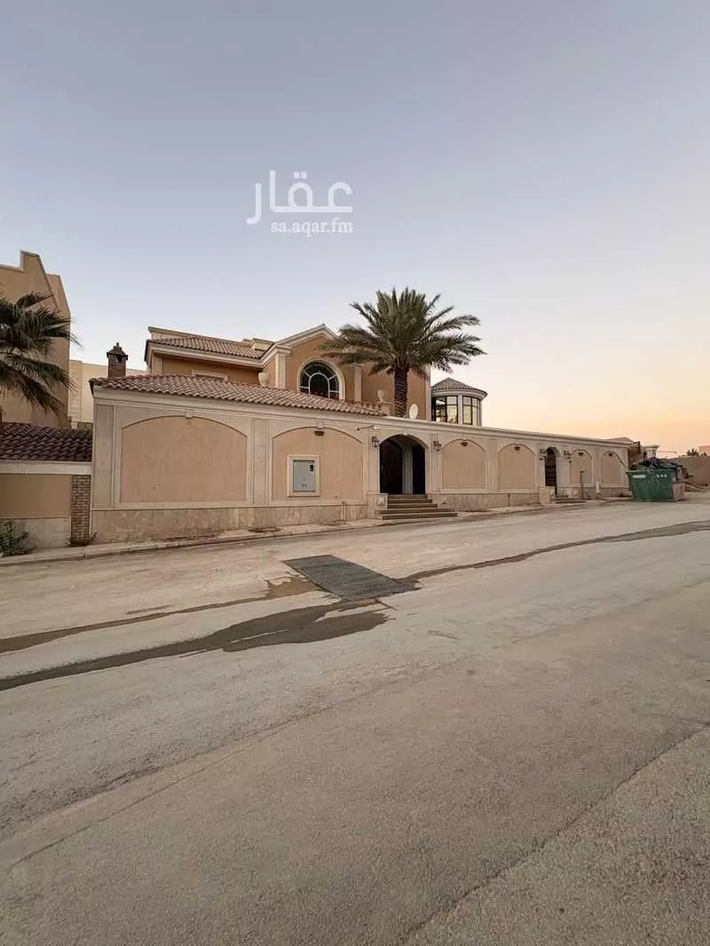فيلا 5 غرف في الرائد 3