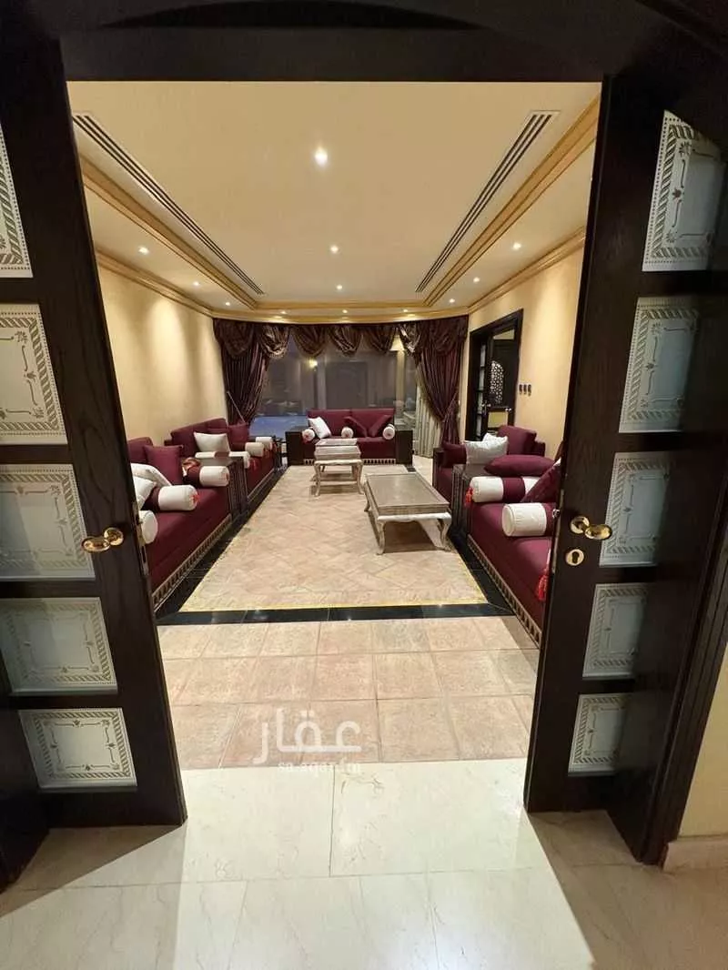 فيلا 5 غرف في الرائد 23