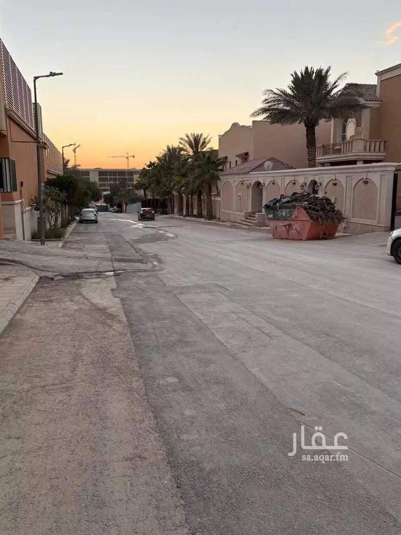 فيلا 5 غرف في الرائد 6
