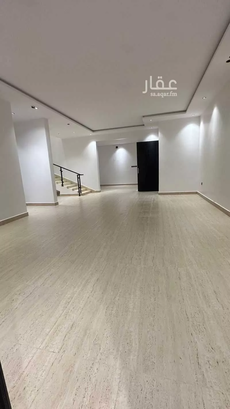 7 bedroom villa in Ash Sharq 5