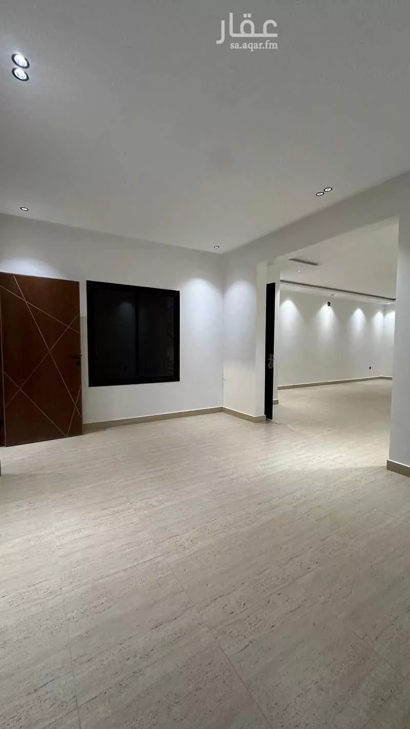 7 bedroom villa in Ash Sharq 8
