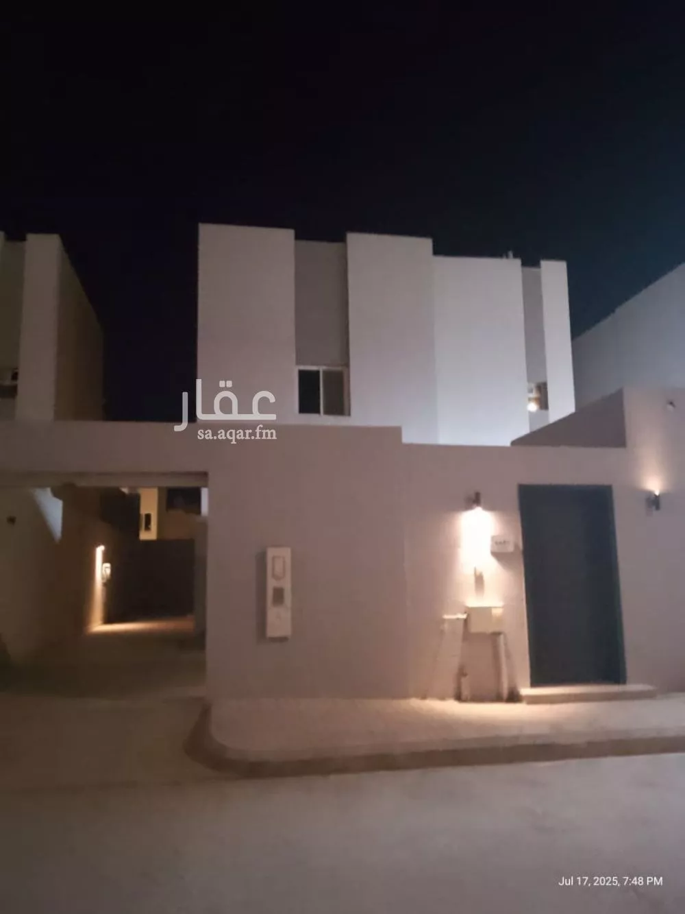 فيلا 5 غرف في الجنادرية 7
