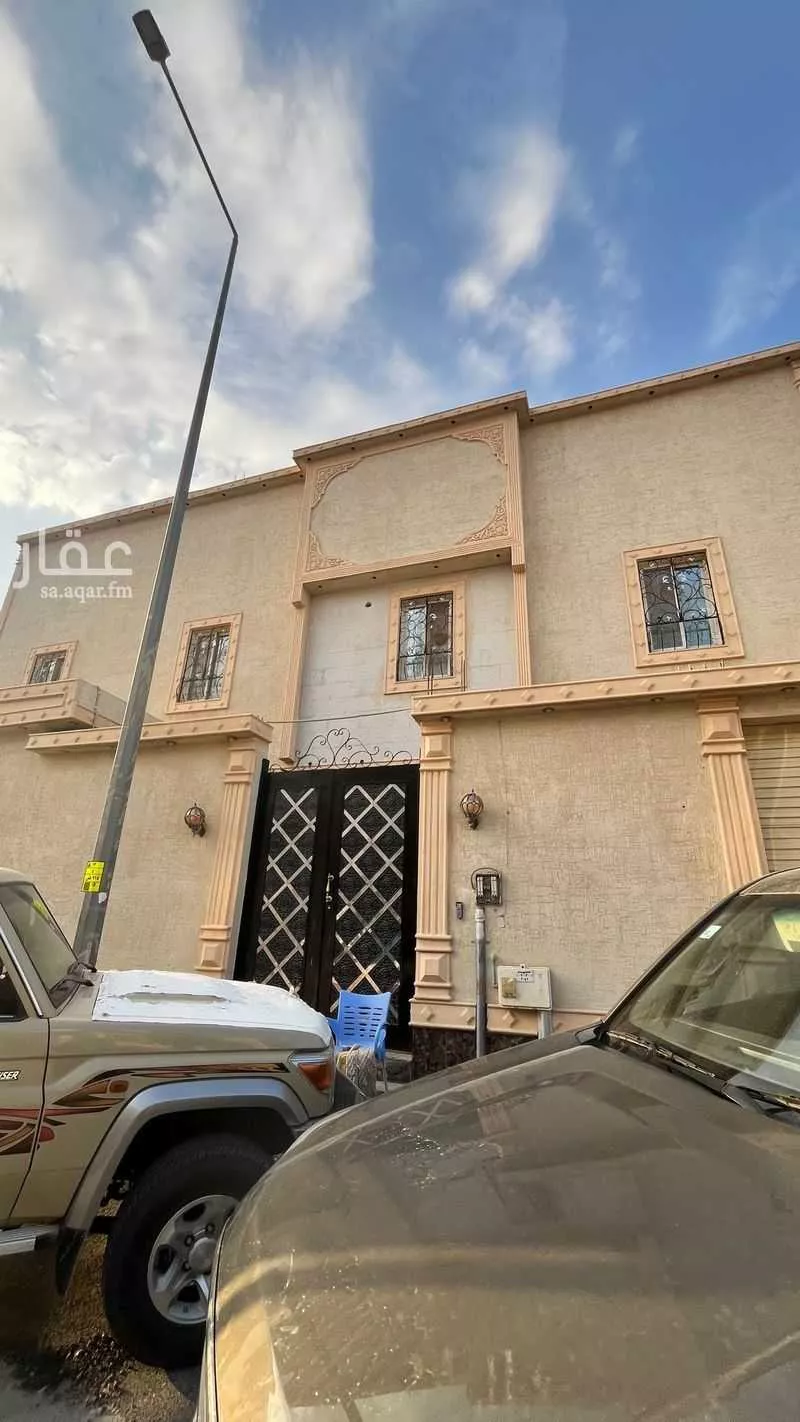 فيلا 12 غرف في الرمال 3