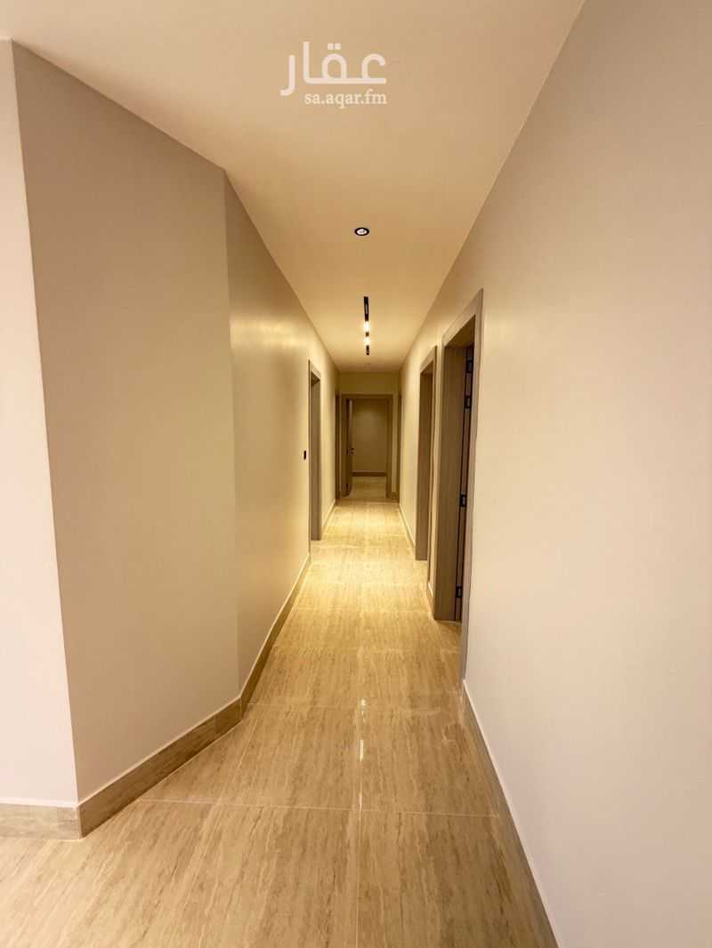 4 bedroom apartment in Ash Shulah, Eastern Province 7