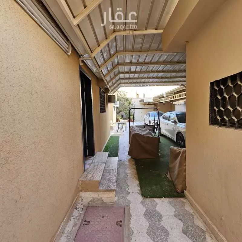 12 bedroom villa in Dhahrat Al Badiah, Riyadh 5