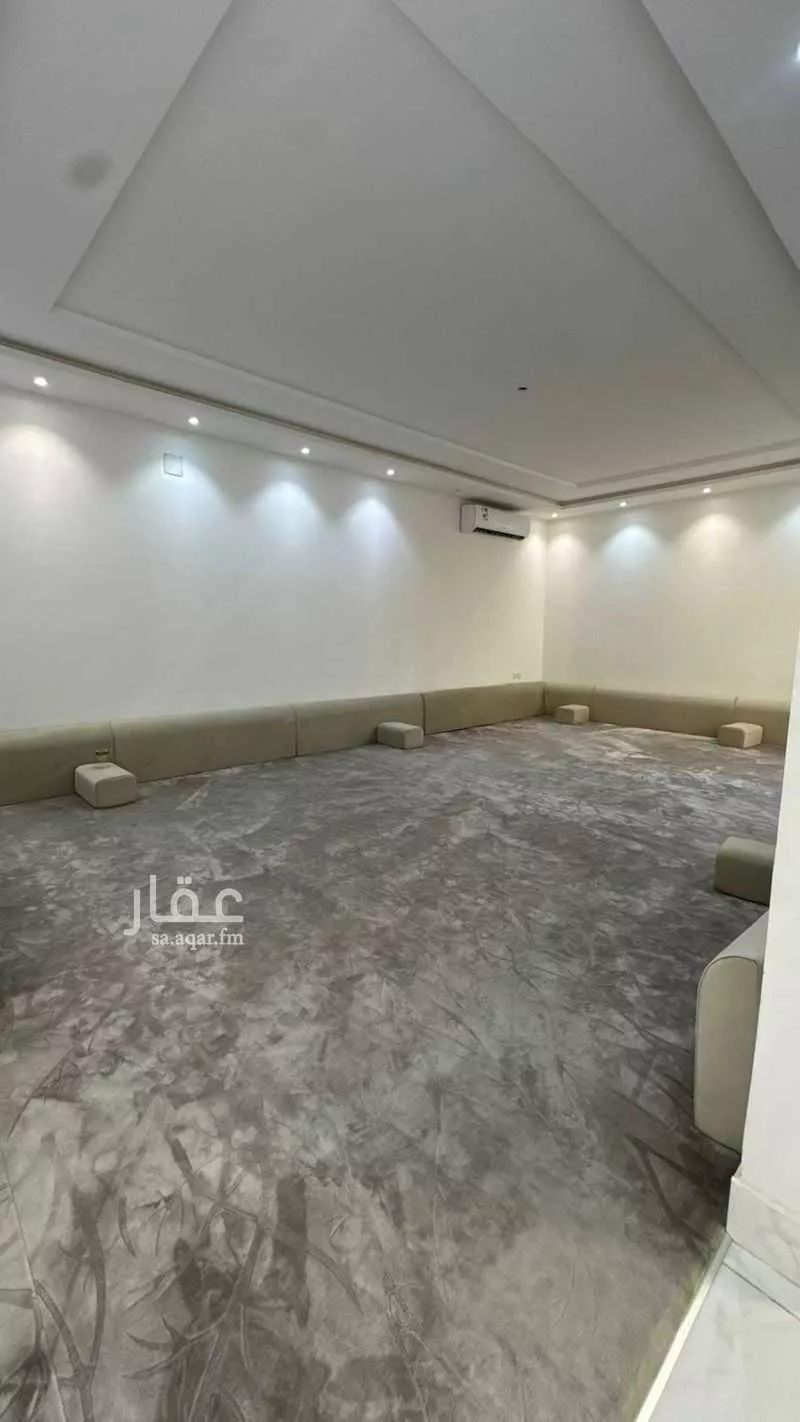 9 bedroom apartment in Ash Sharq 3