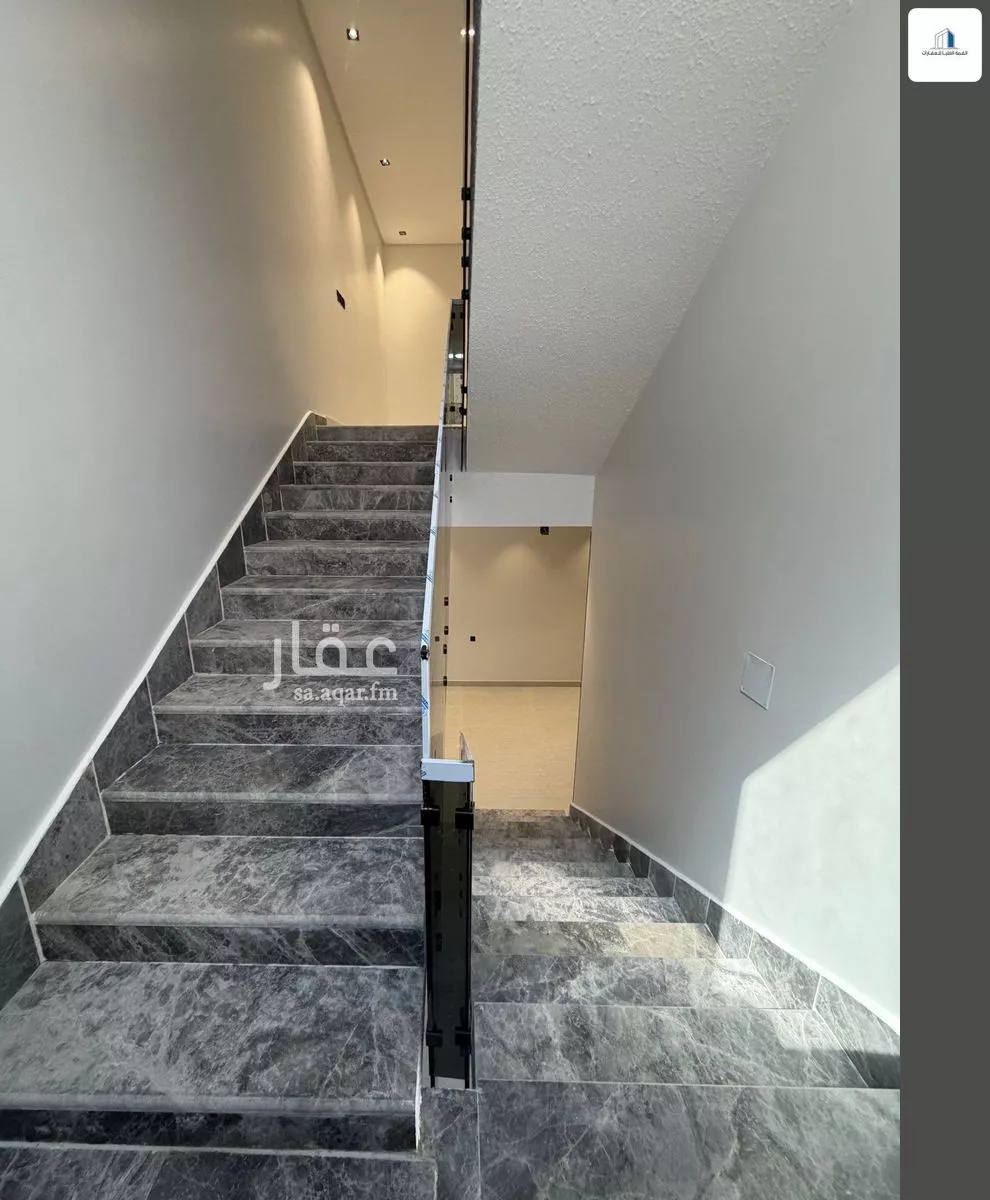 7 bedroom villa in Tuwaiq 11