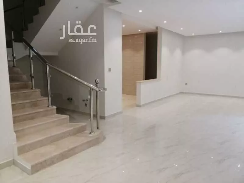 فيلا 4 غرف في العارض 16