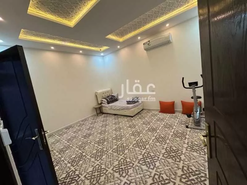 شقة 13 غرف في طويق 11