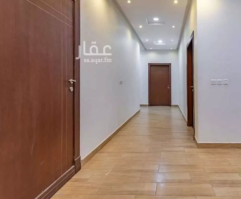 5 bedroom villa in Irqah, Riyadh 3