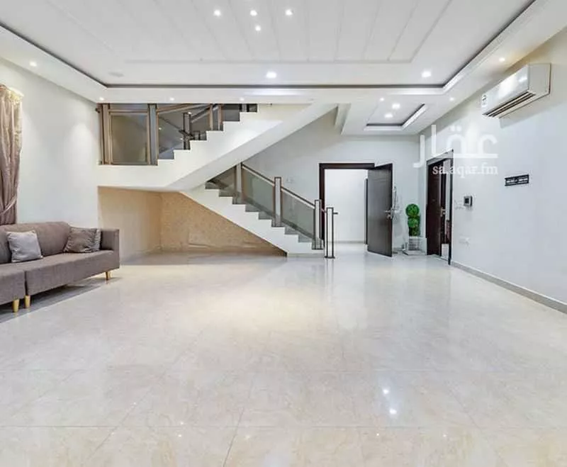 5 bedroom villa in Irqah, Riyadh 13