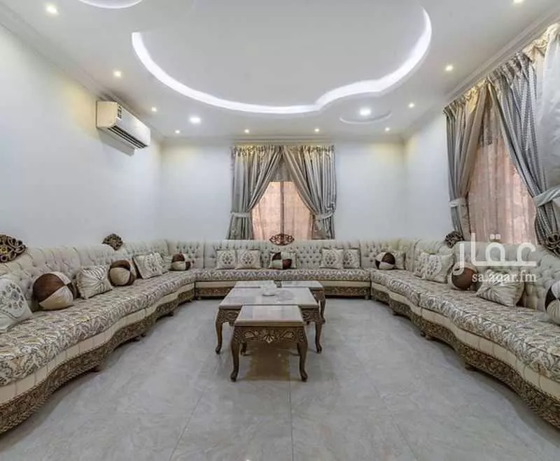 5 bedroom villa in Irqah, Riyadh 4