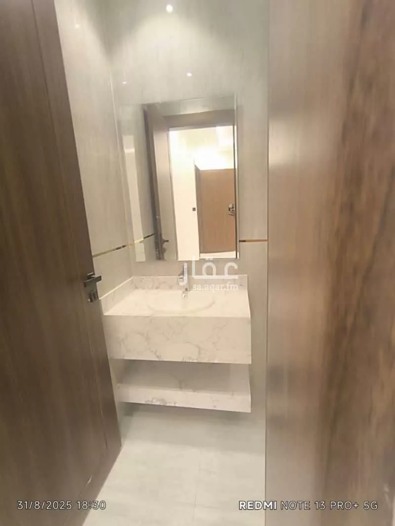 9 bedroom villa in Dhahrat Laban 14