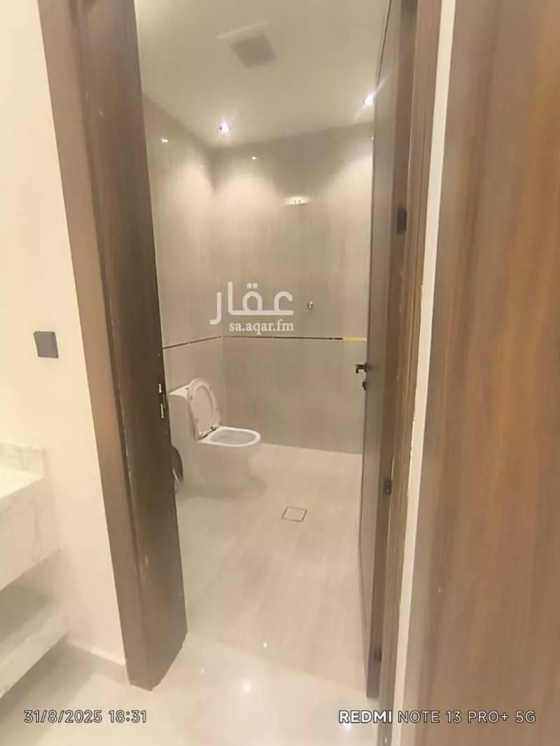 9 bedroom villa in Dhahrat Laban 16