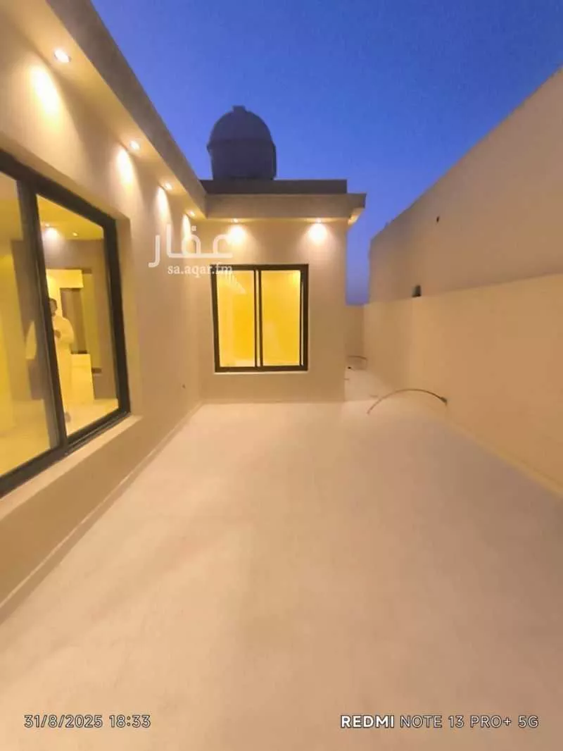 9 bedroom villa in Dhahrat Laban 3