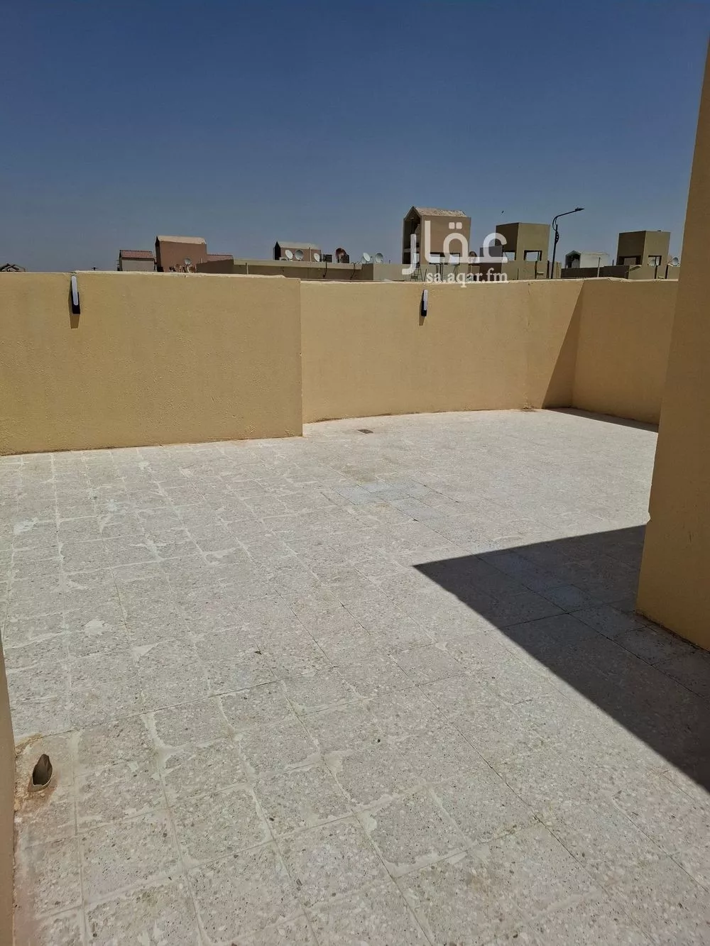 5 bedroom villa in Ad Dar Al Baida 17