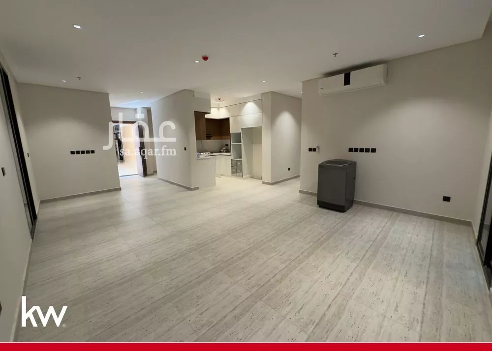 3 bedroom apartment in Irqah 13