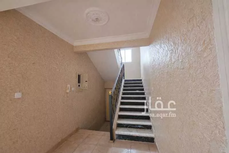 6 bedroom villa in Al Olaya 7