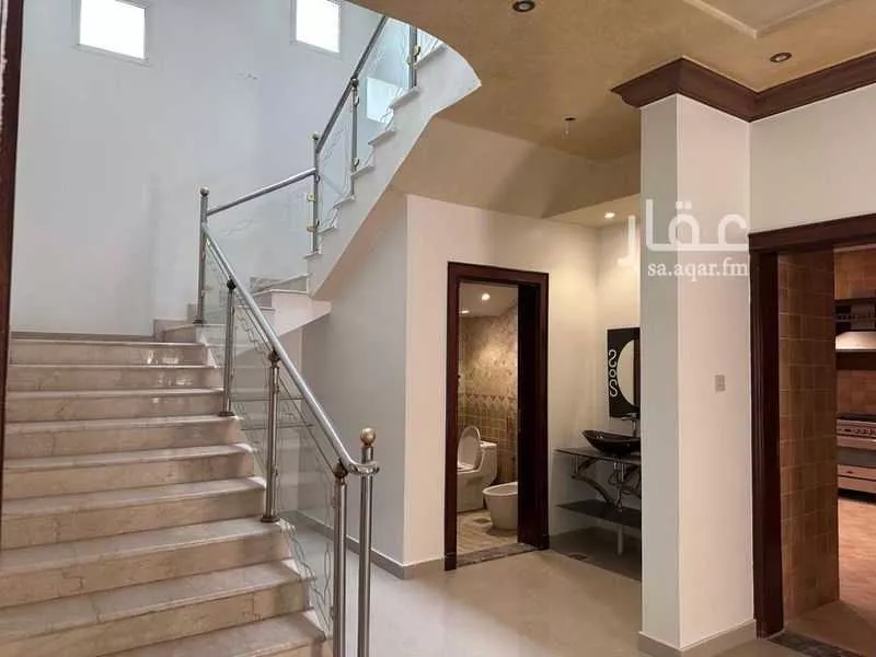 4 bedroom villa in Al Aqiq 11